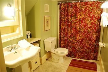 Rothschild Pound House Inn Columbus Eksteriør bilde