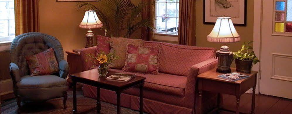 Rothschild Pound House Inn Columbus Eksteriør bilde