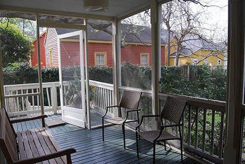 Rothschild Pound House Inn Columbus Eksteriør bilde
